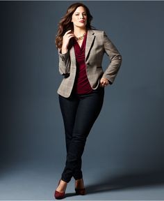 Fall Trend Report Plus Size Jackets Preferred Blazer & Jeans Look… Blazer Plus Size, Career Women, Mode Tips, Plus Size Blazer, Blazer Jeans, Elegante Casual, Fall Outfits For Work