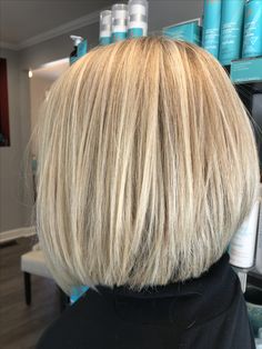 Short Hair Color, Pixie Bob, Bob Haircut, Short Hair With Layers, Beauty Hair, Short Bob Hairstyles, Bob Hairstyle, Short Bob