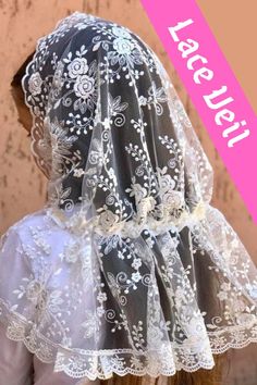 Catholic head coverings at our Etsy store - worldwide shipping and custom orders! ➤Get 5% off on using the Discount Code - "pinterest2021" (just write in message while making a purchase) #catholicveil #chapelveil #baptism #mantilla Chapel Veil Catholic, Catholic Veil, Orthodox Catholic, Head Coverings, Baptism Outfit, Chapel Veil, Christening Dress