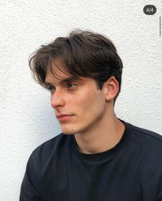 Short Flow Haircut Men, Growing Hair Men, Boyfriend Hair, David Hair, Mens Haircuts Straight Hair, Mens Haircuts Short Hair, Haircut Inspo, Guy Haircuts Long