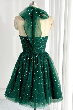 Dark Green Hoco Dresses, Rapunzel Homecoming, Winter Ball Dresses Short, Green Grad Dress, Dark Green Short Dress, Dark Green Hoco Dress, Prom Dresses Short For Teens, Winter Ball Dresses, Hoco 2024