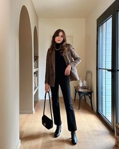 Fashion Outfits For School, Spring Fashion Outfits Casual, Casual Fashion Outfits, Fashion Outfits Spring, Fashion Outfits Winter, Fashion Outfits Ideas, Outfits Woman, Corporate Fashion, Fashion Nova Outfits