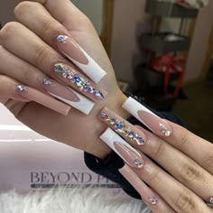 Simple Prom Nails, Nail Art Stencils, Aqua Nails, Art Stencils, Colored Acrylic Nails, Abstract Woman, French Tip Acrylic Nails, French Acrylic Nails