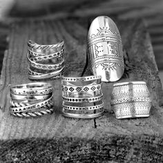 Aztec style wrap ring. Simple yet unique boho design. Made of solid sterling silver. ❥ Metal: Solid sterling silver ❥ US Ring Size: Choose Size ❥ Width: 18mm This is a wide ring. We recommend choosing a half or a full size up than your regular size for the best fit. ✈ Free Shipping (USPS) 🎁 Free Gift Box ↻ 60 Days Return ⌛ 24 Handling Time ** GET 15% OFF COUPON ** Visit 👉 boho-magic.com/join Join and get coupons, exclusive offers, updates, and more surprises! ** ALSO IN OUR SHOP ** Shop▸ https Full Finger Rings, Rings Etsy, Moonstone Ring Sterling Silver, Three Rings, Chunky Rings, Large Ring, Western Jewelry, Boho Ring, Wrap Rings