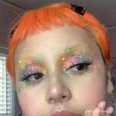 Fun Makeup Products, Funky Makeup Looks Creative, Childish Makeup, Demisexual Makeup, Funky Makeup Looks, Colorful Face Makeup, Weird Makeup Looks, Nature Makeup