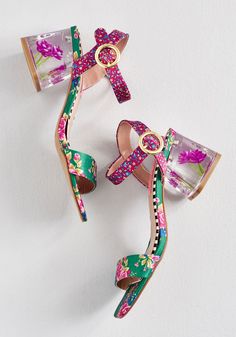 Floral Heels, Cute Heels, Look Vintage, Ankle Strap Heels, Kentucky Derby, Ankle Straps, In Bloom