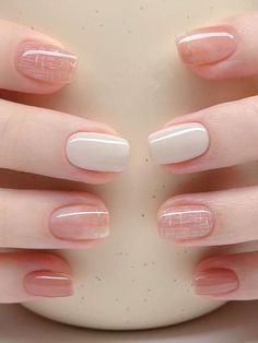 Everyday Nails, Neutral Nail Designs, Neutral Nail, Subtle Beauty, Nail Idea, Chic Pattern, Neutral Nails, Nail Art Ideas