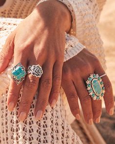 The Havanna Vintage Silver Cocktail Ring in Variegated Turquoise Magnesite is the statement style that’ll be the talk of the town. Our signature shape is adorned with vintage-inspired metal details and triangular stones, creating a ring that’s the perfect marriage of Western details and bold design. This ring is a part of Yellow Rose by Kendra Scott—a brand that celebrates ranch life with Kendra Scott staples alongside select curated jewelry pieces and accessories. Metal Vintage Silver Over Bras Vintage Rings For Women, Trendy Jewelry Silver, Western Silver Jewelry, Nfr Jewelry, Western Rings, Vintage Turquoise Ring, Silversmithing Jewelry, Rose Cocktail, Short Pendant Necklace