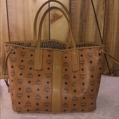 Authentic Mcm Reversible Tote Lightly Used Purchased In June. Includes Original Dust Bag. Clutch Not Included. Mcm Bag, Mcm Bags, Reversible Tote, Mcm Logo, Womens Tote Bags, Dust Bag, Bag Lady, Tote Bag, Color