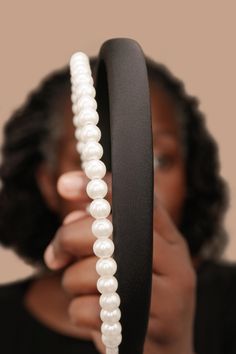 NOIR AND PEARLS HEADBAND - Kandaka Safia Hair For Formal, Anti Aging Body, Satin Headband, Satin Noir, Pearl Headband, Opening Soon, Black Pearl, Headband Hairstyles, Black Satin