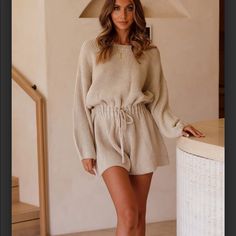 Brand New Sweater Romper Playsuit. Size 10 Au/ M Us B118 W64 L80 (Cm) Hollow Sweater, Sweater Romper, Flowy Jumpsuit, Knot Sweater, White Booties, Loose Jumpsuit, New Sweater, Loose Cardigan, Chunky Scarves