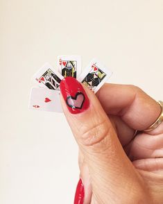 Wear your heart on your nails with this negative nail. Outline the bare section in black to clean up any mistakes and embolden the graphic. Red Nail Designs Short, Nail Designs Short, Pretty Nails For Summer, Bee Nails, Red Nail Art Designs, Red Nail Art, Nail Prices