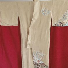 Authentic Vintage Japanese Short Sleeve Kimono, Patterned Cream/Gold Color Background With Design Across Front Left Bottom, Back And Sleeve. Light Cream Colored Lining For Full Garment. ( Photos4-15 Reflect Truer Color) Measure: 24 1/2" Pit To Pit, Sleeve 19 3/4", 51 1/4" Across Shoulders (Sleeve End To Sleeve End), Approx. 60" Long Very Good. Vintage Condition Gold Color Background, Background With Design, Short Sleeve Kimono, Kimono Yukata, Color Background, Light Cream, Color Lines, Cream And Gold, Kimonos