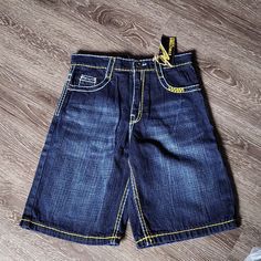 New With Tags Cotton Machine Wash Smoke Free Pet Free Home Cross Posted Yellow Cotton Jean Shorts With Pockets, Yellow Denim Bottoms With Pockets, Silly Clothes, Street Fashion Men Streetwear, Men Streetwear, Y2k Baggy, Grunge Y2k, Wardrobe Style, Long Shorts