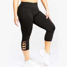 Black Plus Size Cross Me Capri 2.0 – Runner Island® Cut Out Leggings, Black Plus Size, Plus Size Workout, High Rise Style, Ab Workouts, No See, Fitness Challenge, Plus Size Leggings