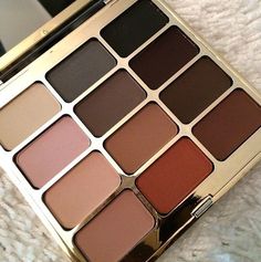 Make Up Kits, Make Up Videos, Beauty Make-up, Hooded Eye Makeup, Makeup Palettes, Makeup Quotes, Brown Eyeshadow