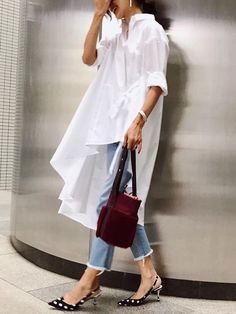 Stylewe offers stylish and concessional Blouses.. SPU: 1EBL5NC2D3, Color: White, Elasticity:Micro-Elasticity, Thickness:Regular. Shirt Collar Pattern, Urban Shirt, Outfit Inspiration Women, Comfort Fashion, Travel Comfort, Fashion Catalogue, Loose Shirts, Plain Shirts, Midi Shirt Dress