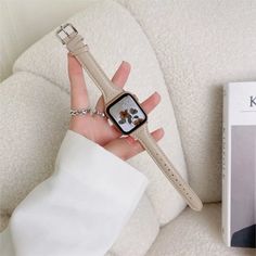 Item Type: Watchbands Model Number: aple aplle appel applewatch i serie 7 49 40 38 44 42 41 45 mm correas Band Material Type: leather Origin: Mainland China Class Type: metal Buckle Sport smartwatch Genuine loop belt women case Accessories Apple Watch Leather, Diffuser Jewelry, Wrist Wear, Apple Watch Bands Leather, Leather Watch Bands, Timeless Accessories, Apple Watch Band, Apple Watch Series, Metal Buckles