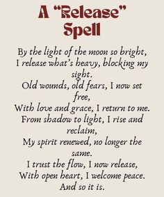 Super Moon Spells, Fairy Witch Cottagecore, Super Full Moon, Waning Crescent Moon, Witch Cottagecore, Smudging Prayer, Fairy Witch, Moon Magick, Easy Love Spells