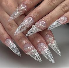 Lace Design On Nails, Bridal Nails Lace Design, Lace Pattern Nails, White Lace Nail Design, Nail Pearl Design, Lace French Tip Nails, Lace Acrylic Nails, Lace Design Nails, Lace Nails Designs