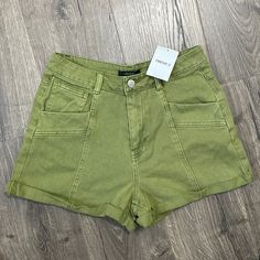 Nwt Forever 21 Women Denim Shorts Olive Size M Trendy High Rise Green Shorts, Trendy Green Mid-rise Shorts, Trendy Green Shorts, Trendy High Rise Jean Shorts By Forever 21, Forever 21 High Waist Shorts For Spring, Trendy Green Cutoff Shorts, Forever 21 High Waist Casual Jean Shorts, Trendy High-rise Green Shorts, Forever 21 Casual High Waist Jean Shorts