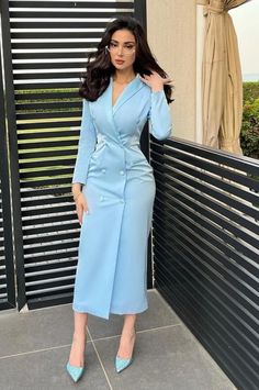 Modest Suits For Women, Skirt Work Outfits Women Office, University Graduation Outfit Classy, Modest Graduation Outfit, Women Church Outfits, Graduation Outfits For Women, Stylish Office Wear, African Print Maxi Skirt, Modest Dresses Fashion