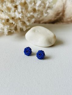 Make your everyday outfit more shiny wearing these blue beaded post earrings. These statement stud earrings are made from Miyuki Delica seed beads and supplied with stainless steel accessories. So lightweight and comfortable to wear, these dainty beaded studs would be the perfect addition to your holiday look. If you're looking for delicate seed bead earrings for winter, this pair is a great finding for you. Also, these minimalist earrings are making a great Christmas gift for bohemian jewelry l Beaded Studs, Statement Stud Earrings, Steel Accessories, Stainless Steel Accessories, Christmas Bead, Dainty Studs, Earrings Christmas, Everyday Outfit, Earrings Statement