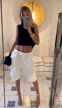 Minimalist Aesthetic Outfit, Rad Outfits, Fashion 2025, Parisian Summer, Ootd Inspo, Fall Fits, Going Out Outfits, Dressy Outfits, Lookbook Outfits