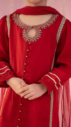 Latest Neckline Design Design Kurti, Indian Dresses For Women, Agha Noor, Dress Designing, Kurti Neck, Beautiful Pakistani Dresses, Summer 2025