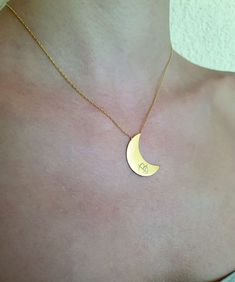 Stevie Nicks Crescent Moon Necklace🎃 Crescent moon initial necklace is laser engraved on 2.5x1 cm thick sterling silver, gold filled, rose gold filled plates. We then solder cable chain to the plates to achieve a finished length of 16 inches. (Model is wearing a 16 inches chain.) Crescent Moon size: 2cmx0.5cm. Stevie nicks style moon necklace. Personalized Moon Necklace Date, Name or text you want. If you do not see what you need, drop us a message and we would love to design a custom necklace Unique Moon-shaped Engraved Necklace, Rose Gold Moon Charm Necklace, Rose Gold Moon Necklace With Moon Charm, Stevie Nicks Crescent Moon Necklace, Brass Moon-shaped Necklace With Moon Charm, Stevie Nicks Style, White Gold Chains, Crescent Moon Necklace, Stevie Nicks