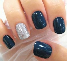 Dark Navy Blue and Metallic Silver Nails.  O Spa Kelowna, En Vogue Gel Nails and Lac Sensation Manicures Navy Nails, Unghie Sfumate, Accent Nails, Fancy Nails, Nail Art Tutorial, Gel Nail Art