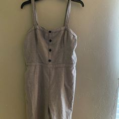 Jumpsuit With Zipper Back. Never Worn. Chic Fitted Jumpsuits And Rompers With Bib Front, Chic Fitted Bib Front Overalls, Abercrombie And Fitch, Abercrombie & Fitch, Abercrombie Fitch, Pant Jumpsuit, Jumpsuit Romper, Pants For Women, Rompers