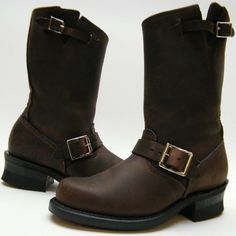 Frye Gaucho Engineer Buckle Boots Great Condition Style 77400 Size 6 Rr Buckle Boots, Frye Shoes, Moto Boots, Engineering, Buckle, Size 6, Women Shoes, Boots, Women Shopping