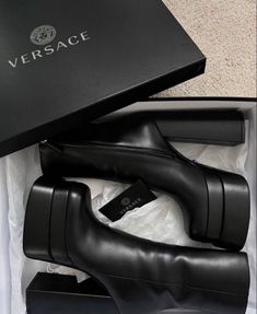 Versace Boots, Hype Shoes, Girly Shoes, Shoe Inspo, Aesthetic Shoes, Swag Shoes, Soft Grunge