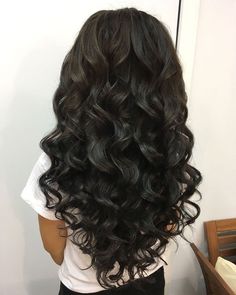 Pageant Hair, Curls For Long Hair, Long Face Hairstyles, Face Shape Hairstyles, Quince Hairstyles, Permed Hairstyles, Long Wavy Hair, Long Blonde Hair, Long Curly Hair