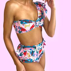 High Waist 2 Pieces Bikini Padded Top New Same As Pictures Padded Top, As Pictures, Womens Swim, Dallas, High Waist, Womens Sizes, High Waisted, My Style, Women Shopping