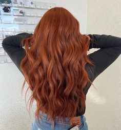 27 Ginger Hair Color Ideas for Modern Women and For All Seasons – CreativeBooster Ginger Hair Color Ideas, Orange To Blonde Hair, Dark Orange Hair, Light Strawberry Blonde, Red Copper Hair Color, Ash Blonde Hair, Light Hair Color