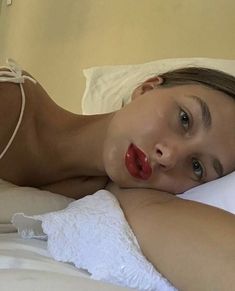 Red Lipstick, Mode Inspo, French Girl, Beauty Inspiration, Red Lips