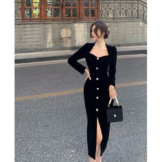 Velvet Midi Dress, Elegante Casual, Looks Chic, Kpop Fashion Outfits, Inspired Outfits, Fancy Outfits, Kpop Fashion, Classy Dress, Elegant Outfit