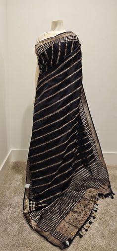 Beautiful Black Satin Banaras Silk Saree w/ Pure Zari w/ Blouse, Product ships immediately within the US. Formal Black Pre-draped Saree With Resham Embroidery, Traditional Chanderi Evening Wear, Traditional Chanderi Wear For Evening, Traditional Chanderi Evening Saree, Black Silk Pre-draped Saree With Zari Weaving, Art Silk Traditional Evening Wear With Dupatta, Art Silk Dupatta With Zari Work For Evening, Evening Art Silk Dupatta With Zari Work, Silk Dupatta With Zari Work For Evening