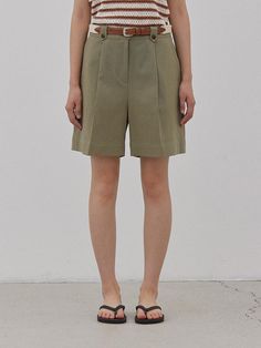 Composition : COTTON 100Color : Khaki, BlackCountry of Origin : KOREA High-waisted Khaki Shorts For Work, Khaki Shorts For Workwear In Spring, Khaki Workwear Shorts, Khaki Shorts For Workwear, Spring Khaki Shorts With Short Inseam, Solid Color Shorts For Summer Workwear, Green Cotton Shorts For Work, Green Cotton Workwear Shorts, Khaki Short Length Bottoms For Spring