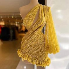 Beautiful Yellow Dress I Wish O Could Have Prom Dresses One Shoulder, Mini Cocktail Dresses, Party Dresses Mini, Formal Party Dresses, Gold Prom, Gold Prom Dresses, Dress Sleeve Styles, Dresses One Shoulder, Formal Party Dress