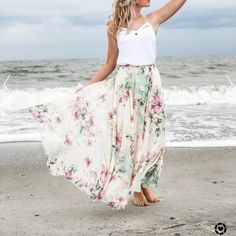 Absolutely Stunning Maxi Skirt! The Color And Quality Is Incredible, It Is So Flowy And Romantic. Purchased For Beach Vacation And Never Wore It. Perfect, Brand New Condition! Flower Maxi Skirt, Chiffon Outfit, Chicwish Skirt, Party Skirt, Floral Maxi Skirt, Women's Skirts, Skirts For Sale, Get Dressed, Tie Dye Skirt