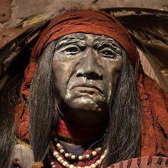 Curley Head Native American Style Spirit Mask by Cindy Jo Popejoy Shaman Ritual, Indian Pottery, Native American Artwork, Indigenous Americans, Black Arrow, Native American Pottery, Native American Style, Cowboy Art, Native American Fashion