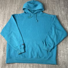 Vintage 2000s Jansport Basic Blank Essential Streetwear Sportswear Y2K Aesthetic Skater Grunge Blue Pullover Hoodie Extra Large Mens Condition:  Fair Used Condition  = Staining On The Front Of The Sweatshirt Due To Age And Wear  Measurements: Please see photos above for all measurements IF YOU BUY TWO OR MORE ITEMS USE THE CODE BUNDLE @ CHECK TO SAVE 20% WE SHIP WITHIN 24 HOURS AFTER PURCHASE! Please be aware that we do not offer free returns!! The Buyer is responsible for the cost of the return Blue Sweats For Streetwear During Sports Season, Blue Hooded Top For Streetwear, Blue Sportswear Sweats With Ribbed Cuffs, Blue Drawstring Hood Top For Streetwear, Blue Sweatshirt With Kangaroo Pocket For Outdoors, Blue Sweatshirt With Kangaroo Pocket For Outdoor Activities, Blue Sweats With Ribbed Cuffs Sportswear, Urban Blue Sweatshirt For Outdoor, Blue Urban Sweatshirt For Outdoor