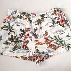 Time And Tru Tropical Print Shorts Size 22 (Juniors Xxxl) Off-White Linen With Colorful Print These Linen Blend Shorts Have A Cuffed Hem And A Paperbag-Style Elastic Waistband With Beltloops But No Tie Brand New Without Tags; They Were Washed But Never Worn. Hawaiian Style Bottoms With Built-in Shorts For Vacation, Casual Bottoms With Built-in Shorts For Vacation, Hawaiian Style Short Bottoms For Vacation, Relaxed Fit Vacation Shorts With Pockets, Relaxed Fit Shorts With Pockets For Vacation, Hawaiian-style Vacation Shorts, Vacation Hawaiian Style Shorts, Relaxed Fit Bottoms With Tropical Print For Vacation, Relaxed Fit Tropical Print Bottoms For Vacation