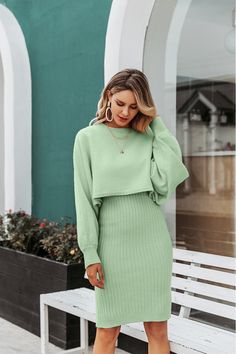 Material: AcrylicSilhouette: SheathModel Number: S19DR5067Season: WinterNeckline: O-NeckSleeve Length(cm): FullSleeve Style: Batwing SleeveGender: WOMENDecoration: NONEStyle: Office LadyWaistline: NaturalPattern Type: SolidDresses Length: Knee-LengthItem Type: women winter sweater bodycon dress setsColor: black dress,yellow dress,green dress,white dress,pink dressOccasion: prom dress,office ladies dress,streetwear dress,party dressGender: female dress,ladies dress,women dressYear and season: aut Elegant Casual Dress, Sleeveless Sweater Dress, Women Sweaters Winter, Winter Mode, Ribbed Knit Dress, Sweater Dress Women, Sweater Set, Sleeveless Sweater, Knit Fashion