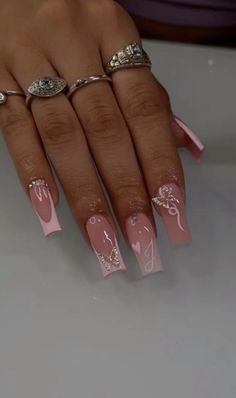 Fake Nails Square, Sweet 16 Nails, Urban Nails, Quinceanera Nails, Pink Press On Nails, Baby Pink Nails, Long Square Nails, Press On Nails Long, Basic Nails