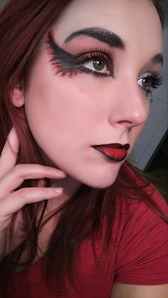 Devil half of Angel/Devil makeup Devil Makeup, Angel Devil, Angel And Devil, Maquillaje De Ojos, Halloween Makeup, Makeup Ideas, Halloween Costume, Halloween Face, Face Makeup