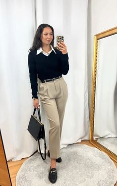 Collared Shirt Outfits, Corporate Attire Women, Collar Outfits, Old Money Outfits, Casual Work Outfits Women, Business Attire Women, Corporate Attire